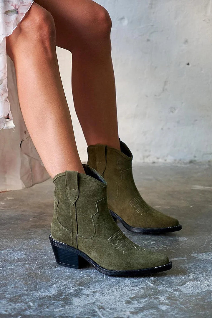 Sofia™ | Stivaletti Eleganti Donna Corti in Suede