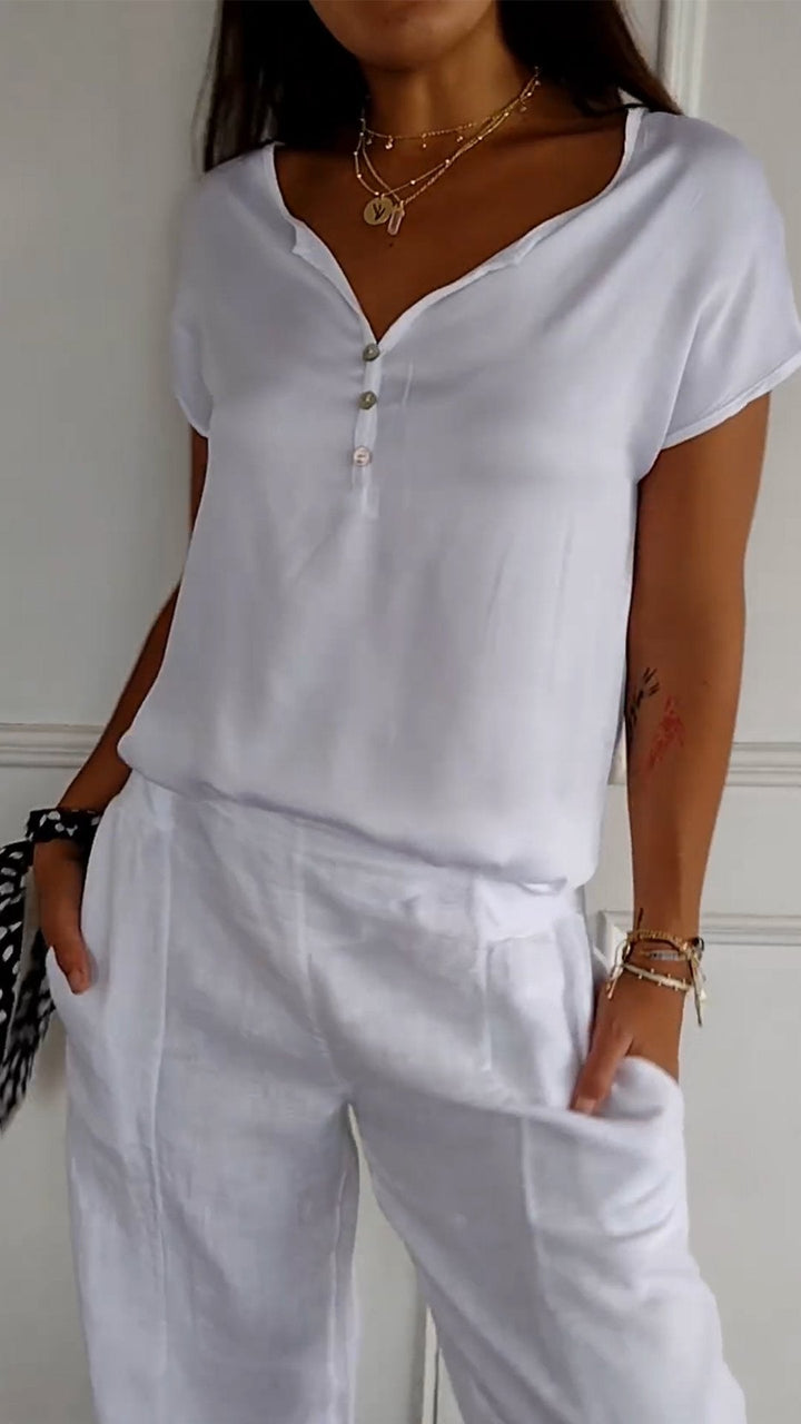 Viviana™ | T-shirt con scollo a V in eleganza casual